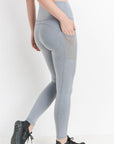 Highwaist Essential Leggings with Mesh Pockets