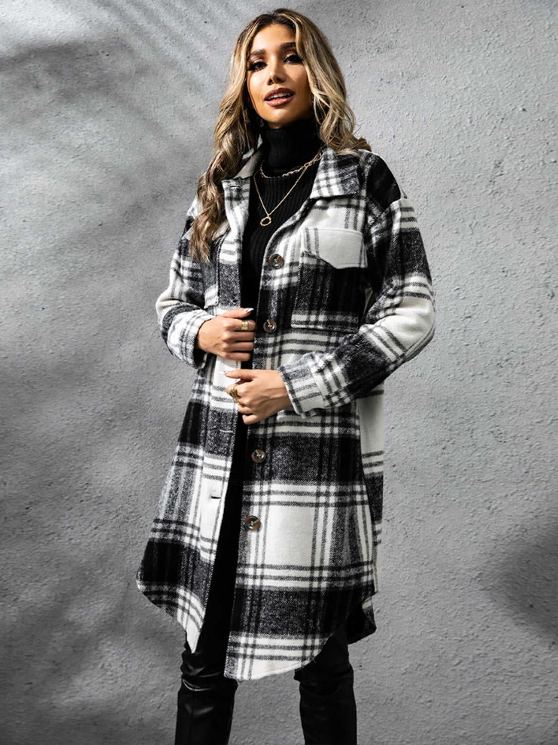 Plaid Collared Long Sleeve Coat