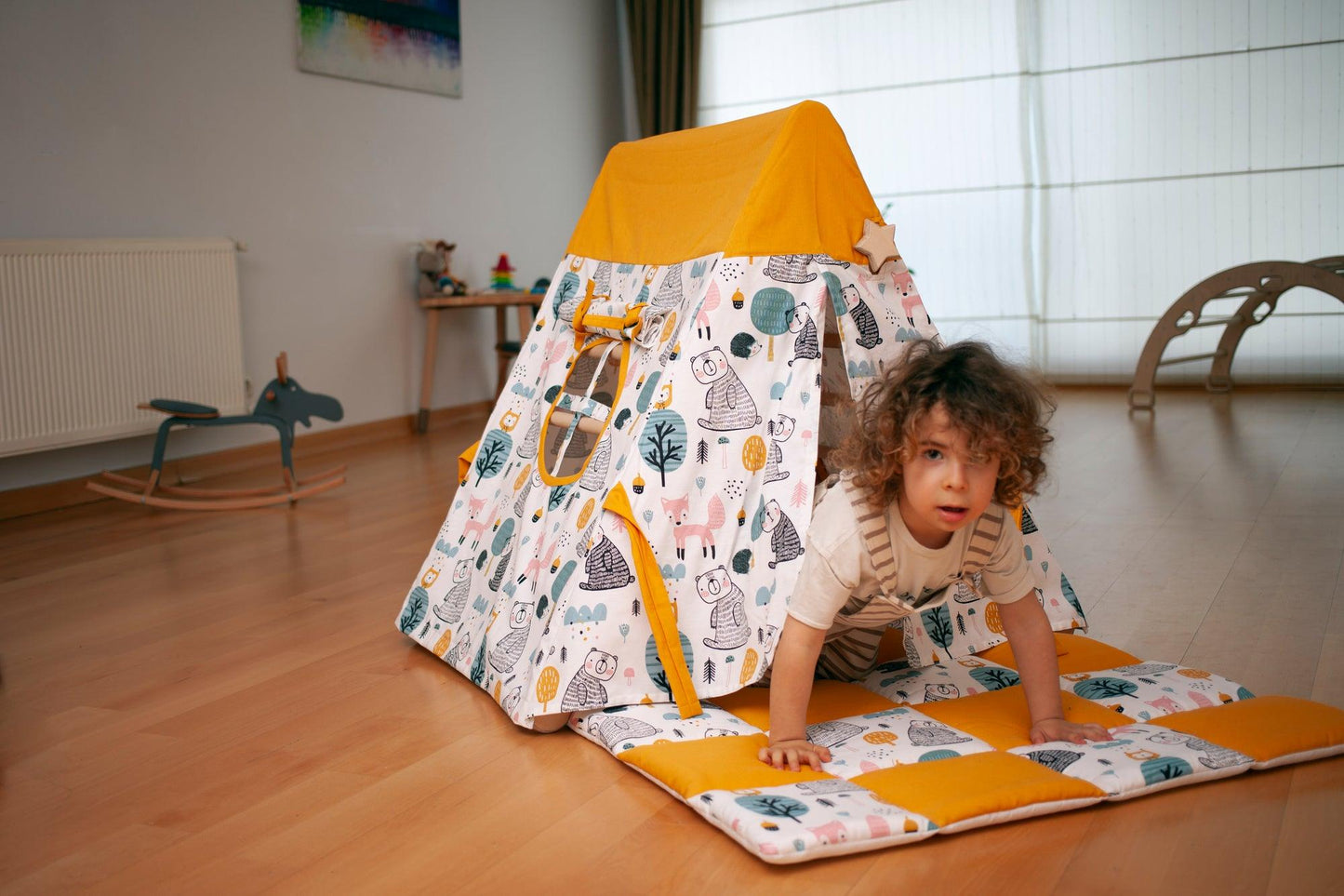 Tent Cover and Mat for Climbing Triangle